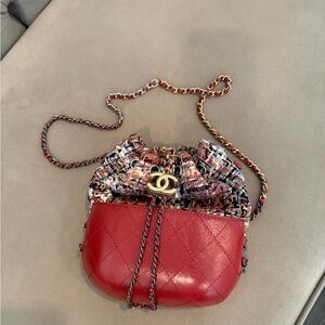 CHANEL Red Quilted Leather and Multicolor Tweed Drawstring bag